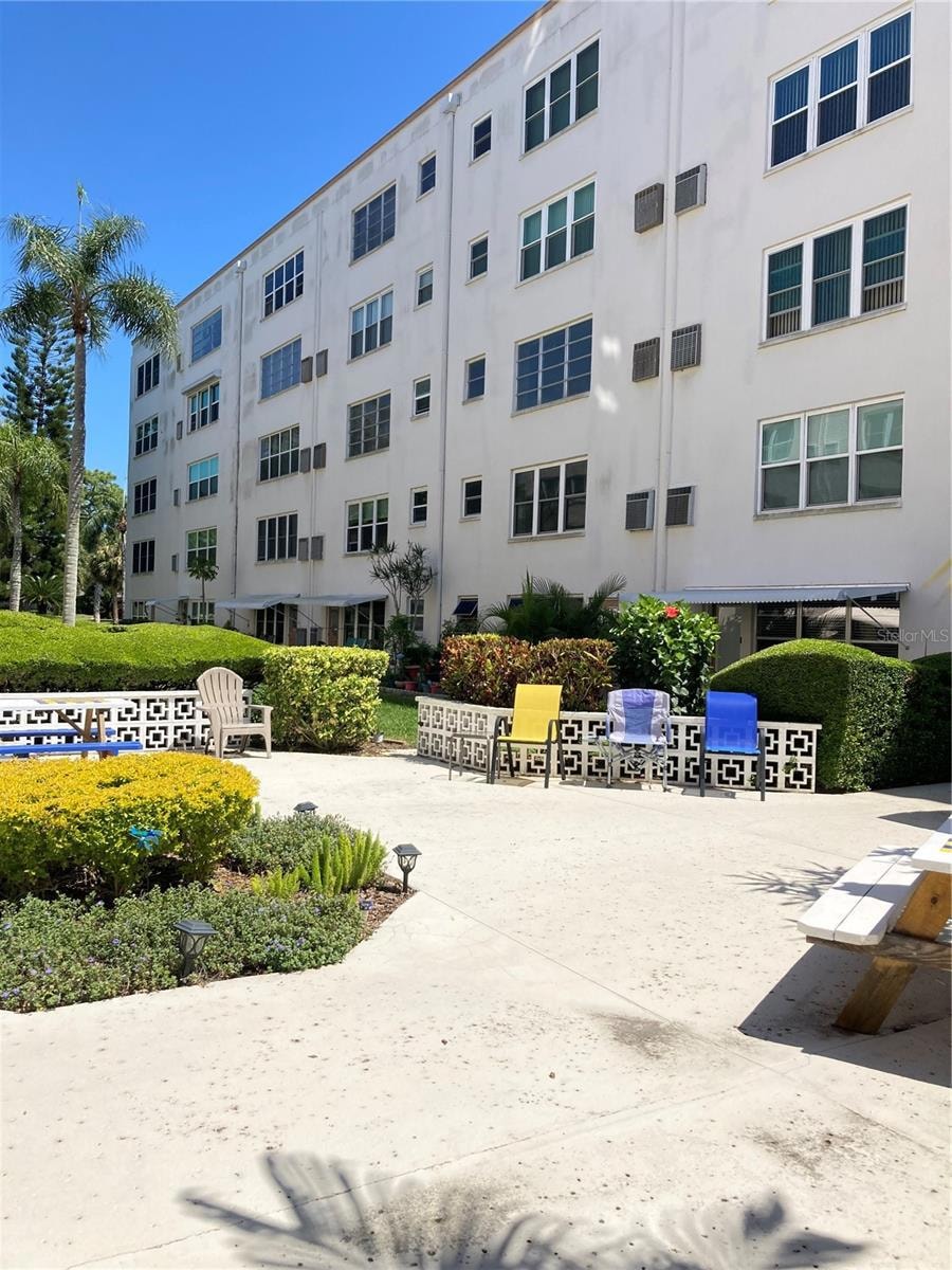 For Rent $1,650/month