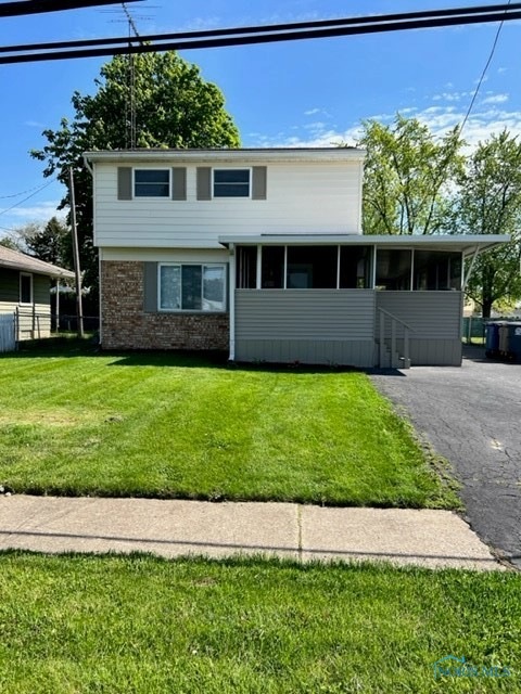 2226 Lehman Ave, Toledo, OH 43611 - photo 1