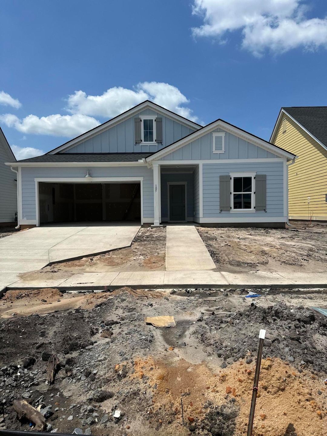 For Sale $441,050 • Co-Listing Agent