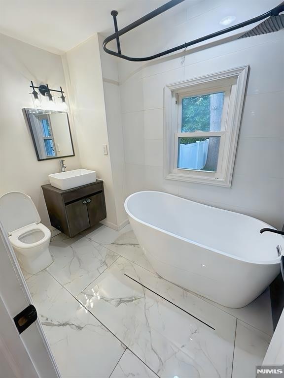 659 Nassau St unit 1, Orange, NJ 07050 - photo 1