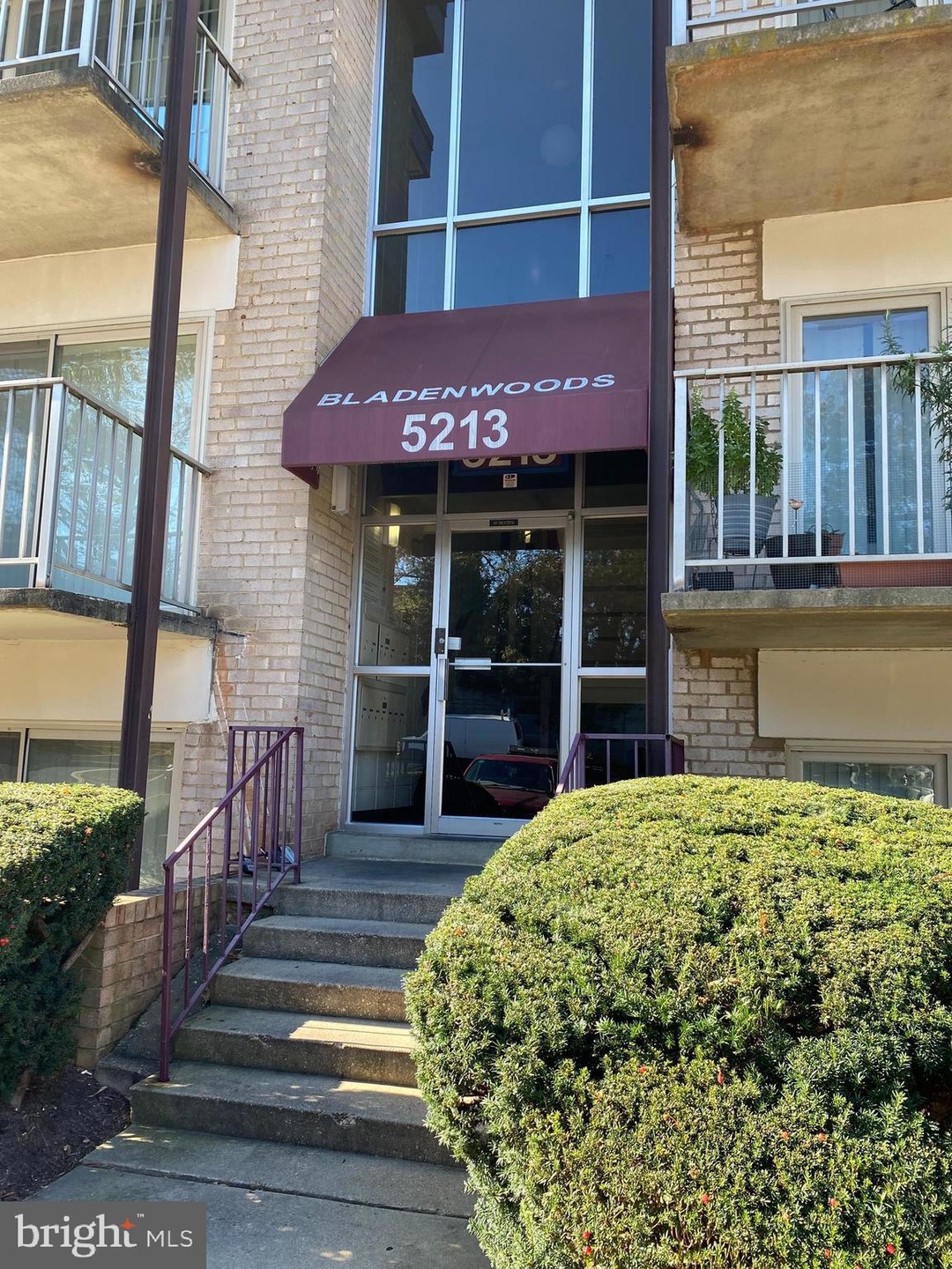 5213 Newton St unit 104, Bladensburg, MD 20710 - photo 1