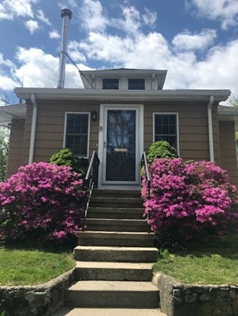 8 Wamsutta Ave, Waltham, MA 02451 - photo 1