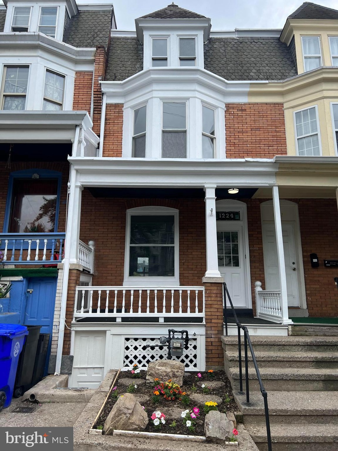 1224 Buttonwood St, Reading, PA 19604 - photo 1