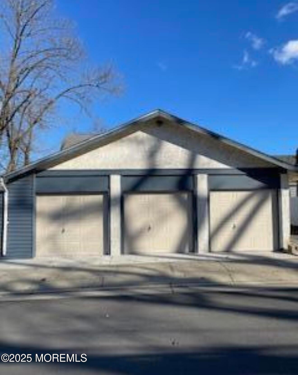 For Rent $1,000/month