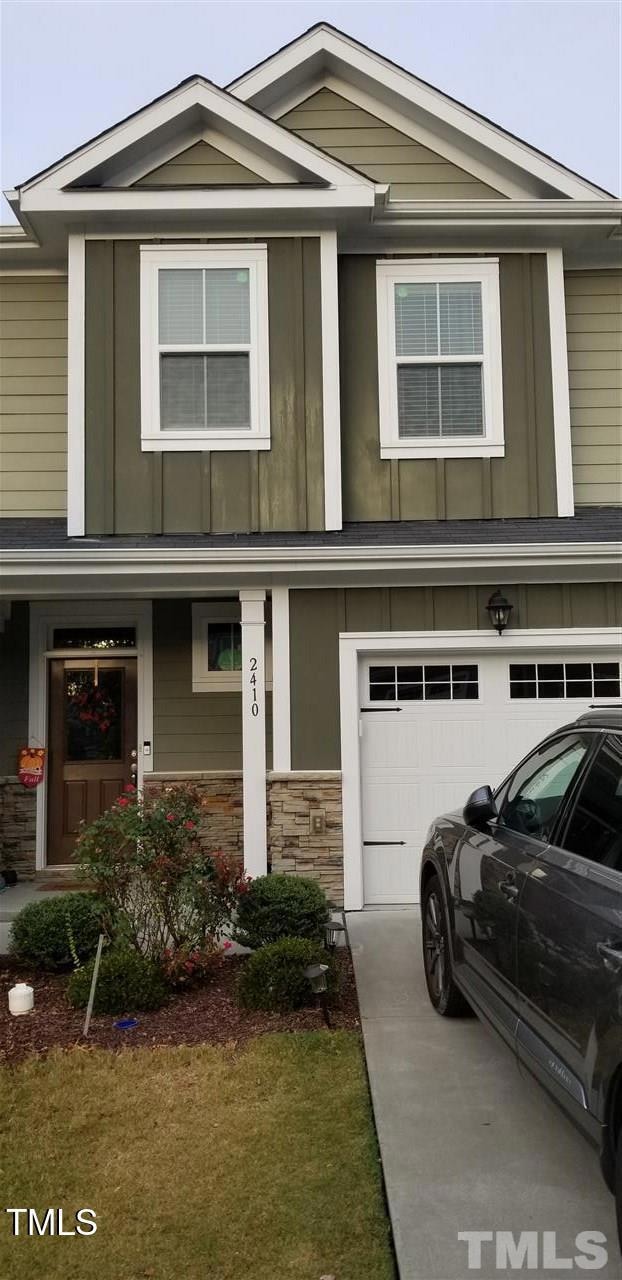 TRIANGLEMLS-2282662-0