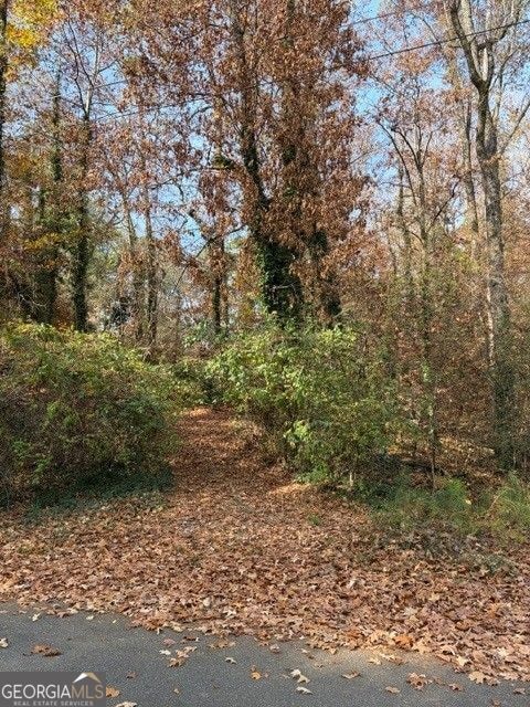 110 Robin Rd SE, Marietta, GA 30067 - photo 1