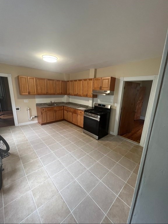 10 Mulvey St, Mattapan, MA 02126 - photo 1