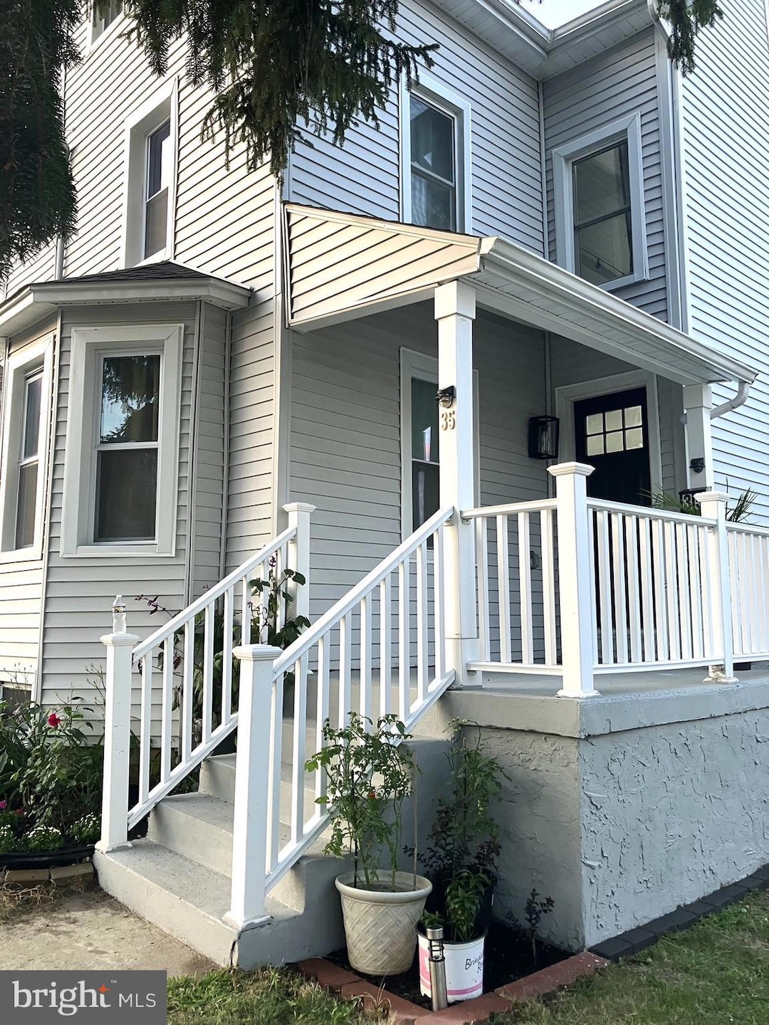 35 Walnut St, Morton, PA 19070 - photo 1