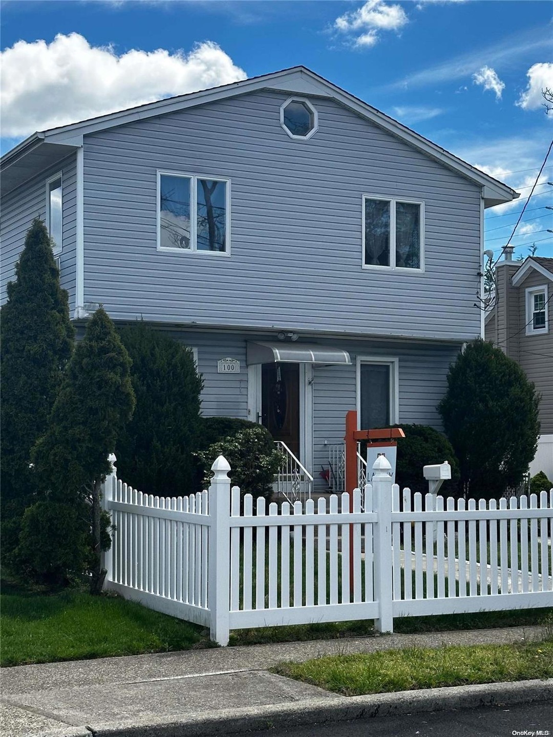 100 Hale Place, Bellmore, NY 11710 - photo 1