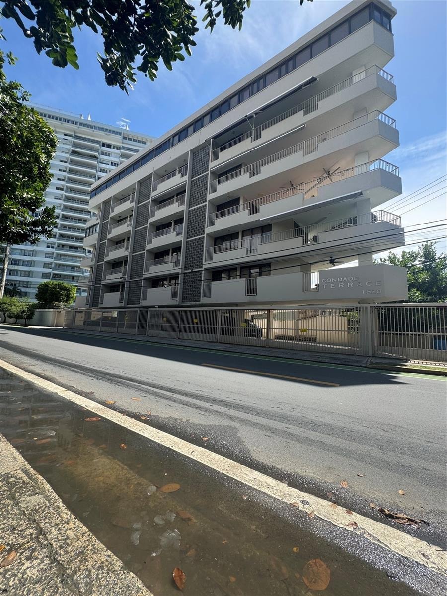 1520 Ashford Ave unit 4, San Juan, PR 00911 - photo 1