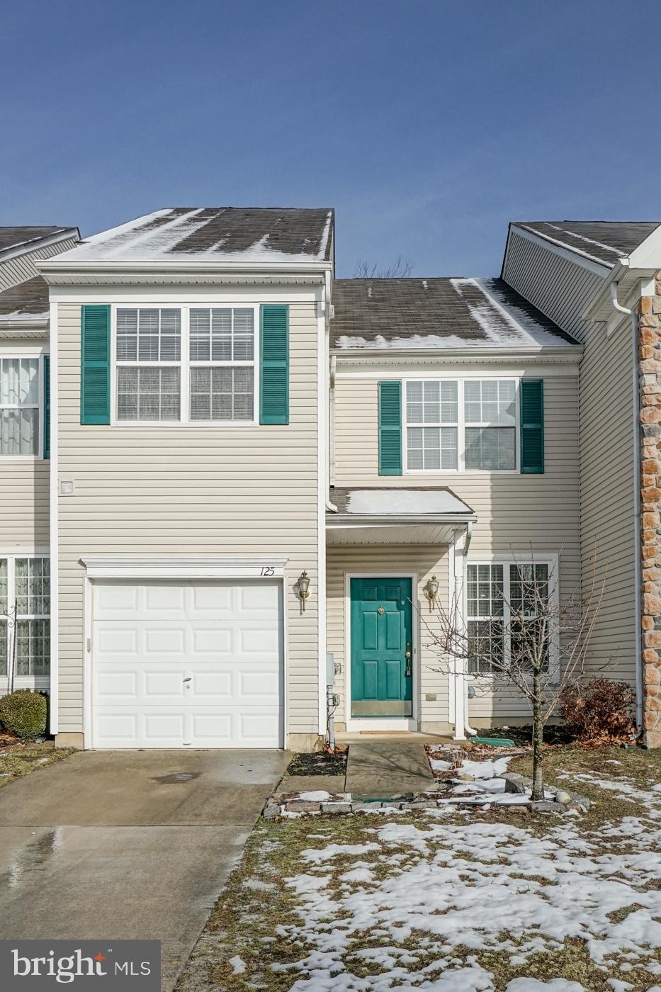 125 Sansom Ln, Woodbury, NJ 08096 - photo 1