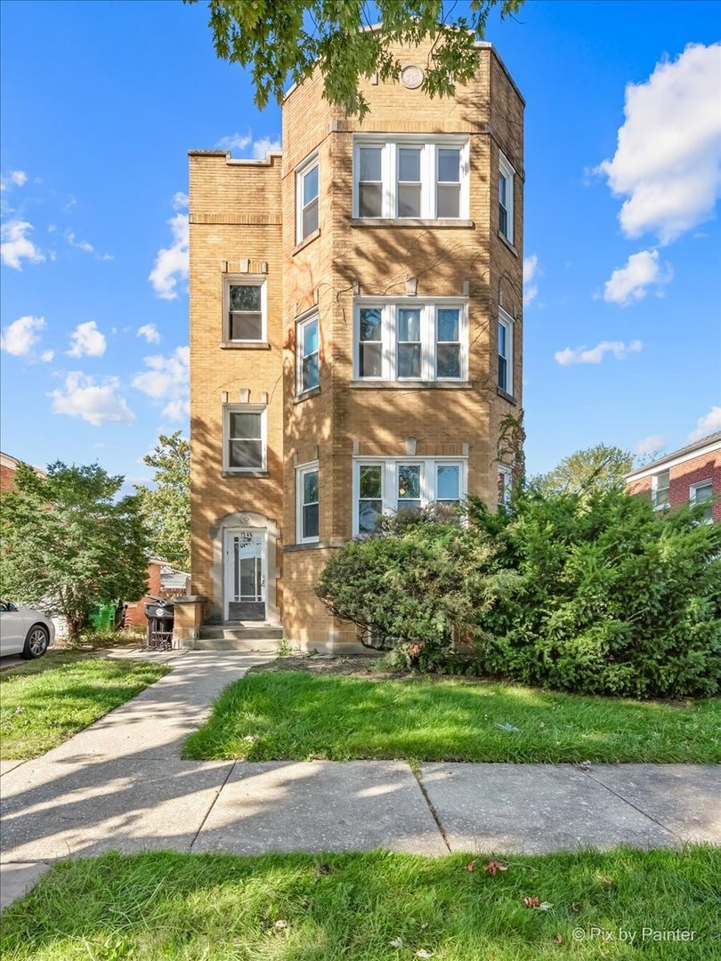 1346 Norfolk Ave unit 1, Westchester, IL 60154 - photo 1