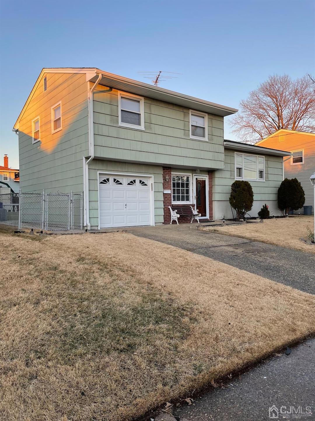 26 Patrick St, Carteret, NJ 07008 - photo 1