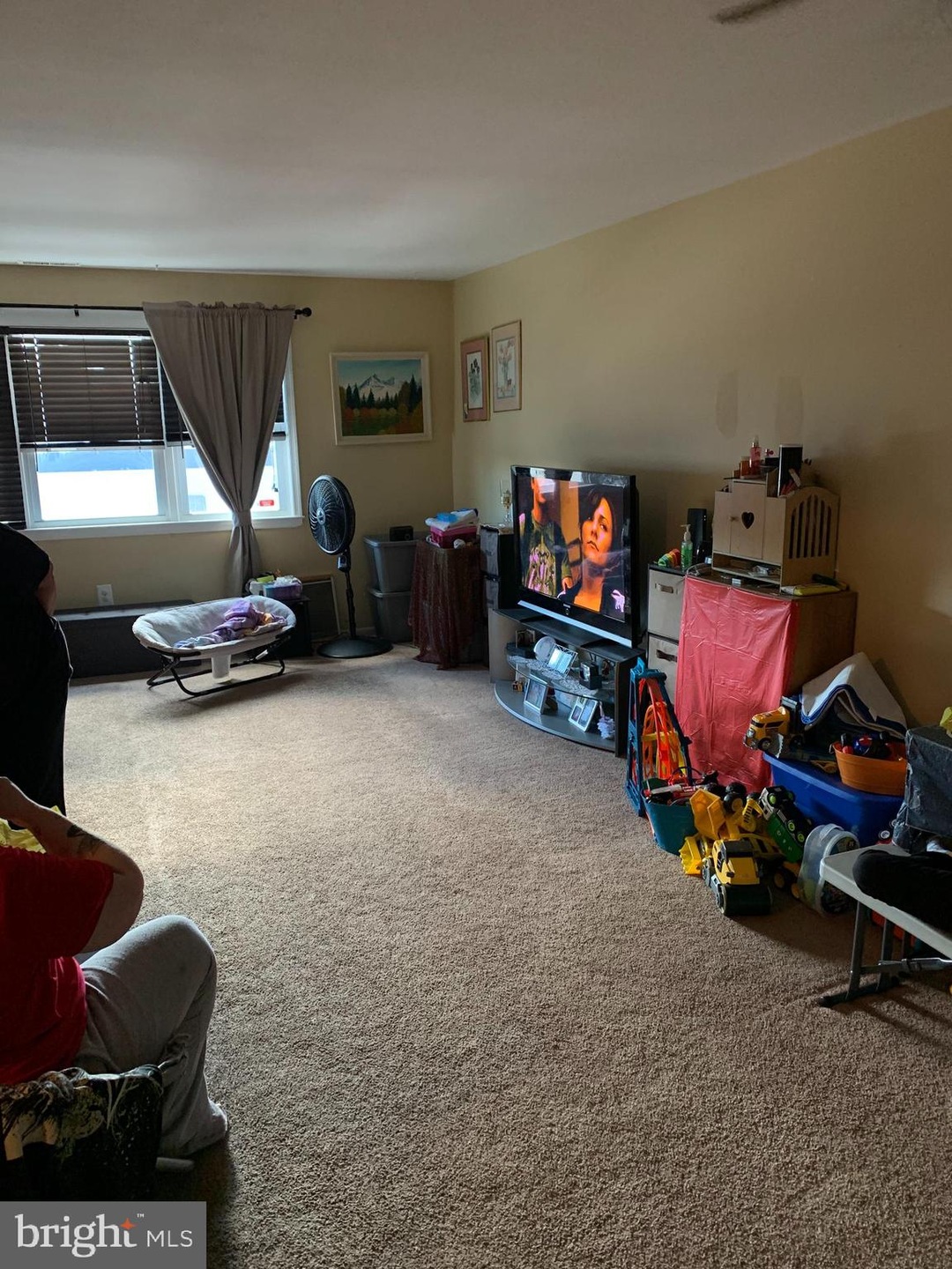 8020 Craig St, Philadelphia, PA 19136 - photo 1