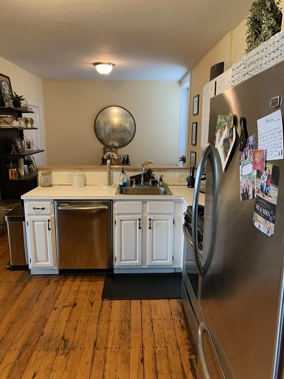 2 Pearl St unit 10, Boston, MA 02110 - photo 1