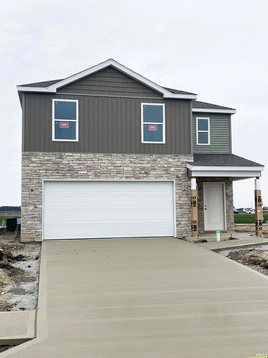2 Story |  1732 sq ft | 4 Bed | 2.5 Bath | 2 Car G