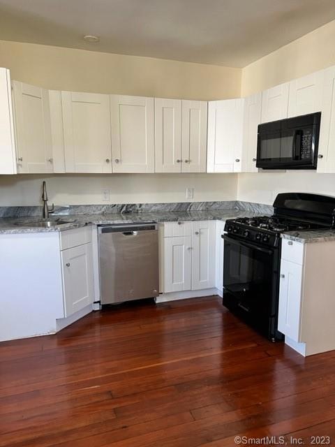 116 Hansen Ave unit 3rd Flr, Bridgeport, CT 06605 - photo 1