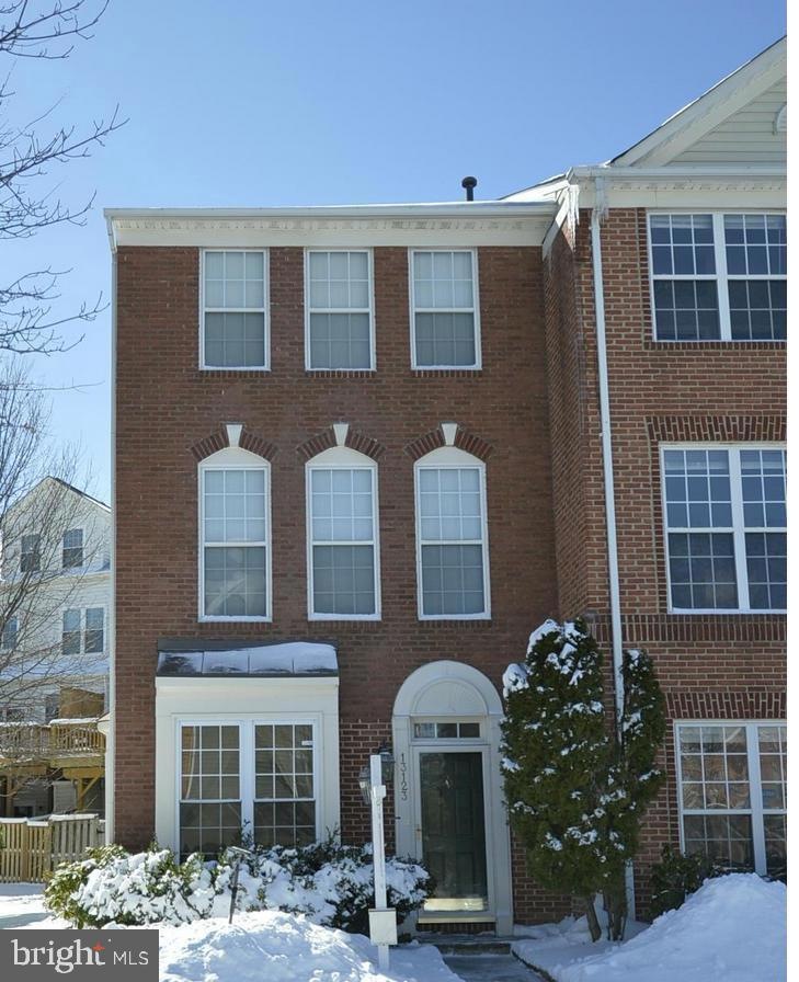 13123 Park Crescent Cir, Herndon, VA 20171 - photo 1