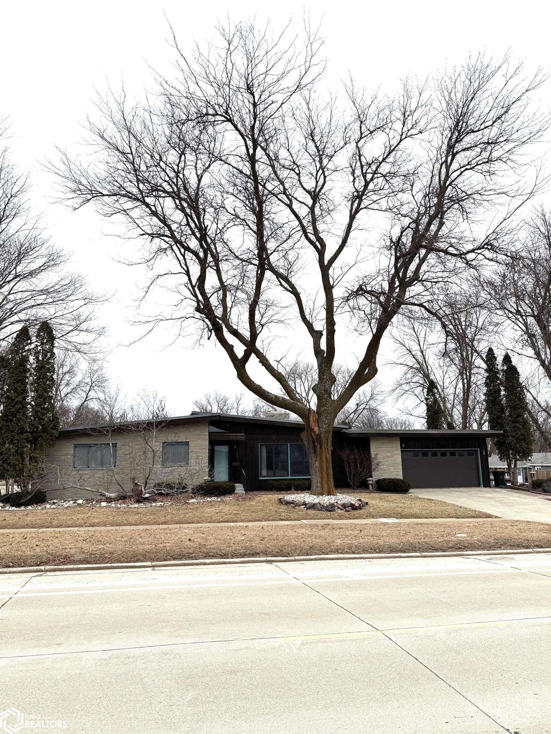 Sold $235,000