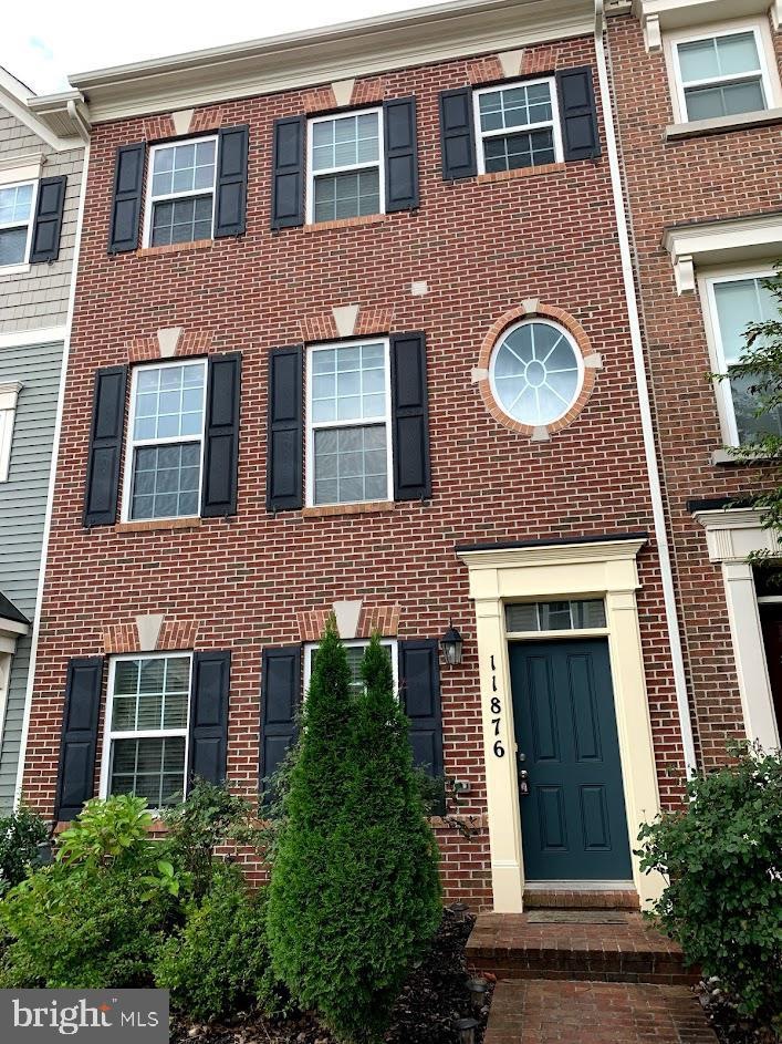 11876 Country Squire Way, Clarksburg, MD 20871 - photo 1