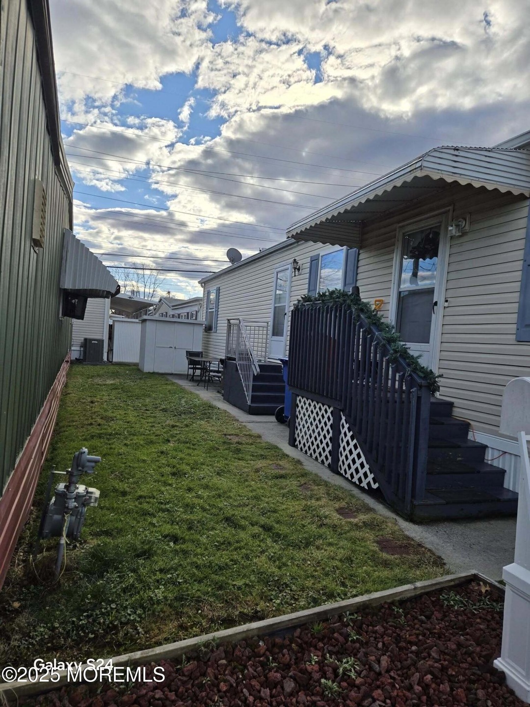 30 Coke ave side
