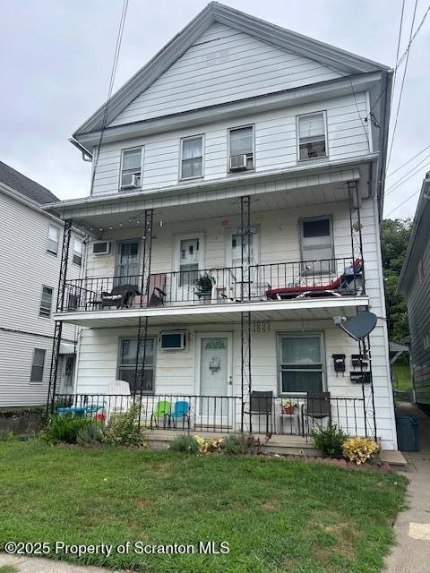 1055 Carmalt St, Scranton, PA 18519 - photo 1