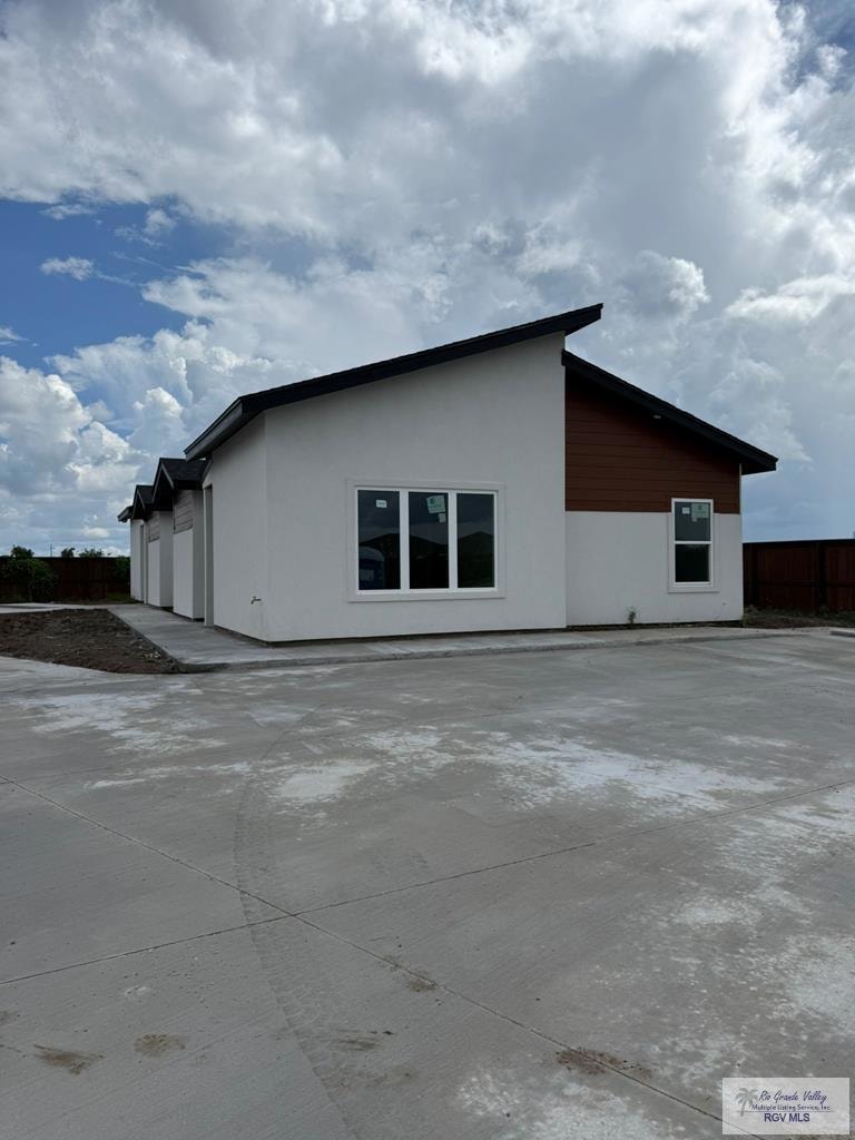 For Rent $1,700/month