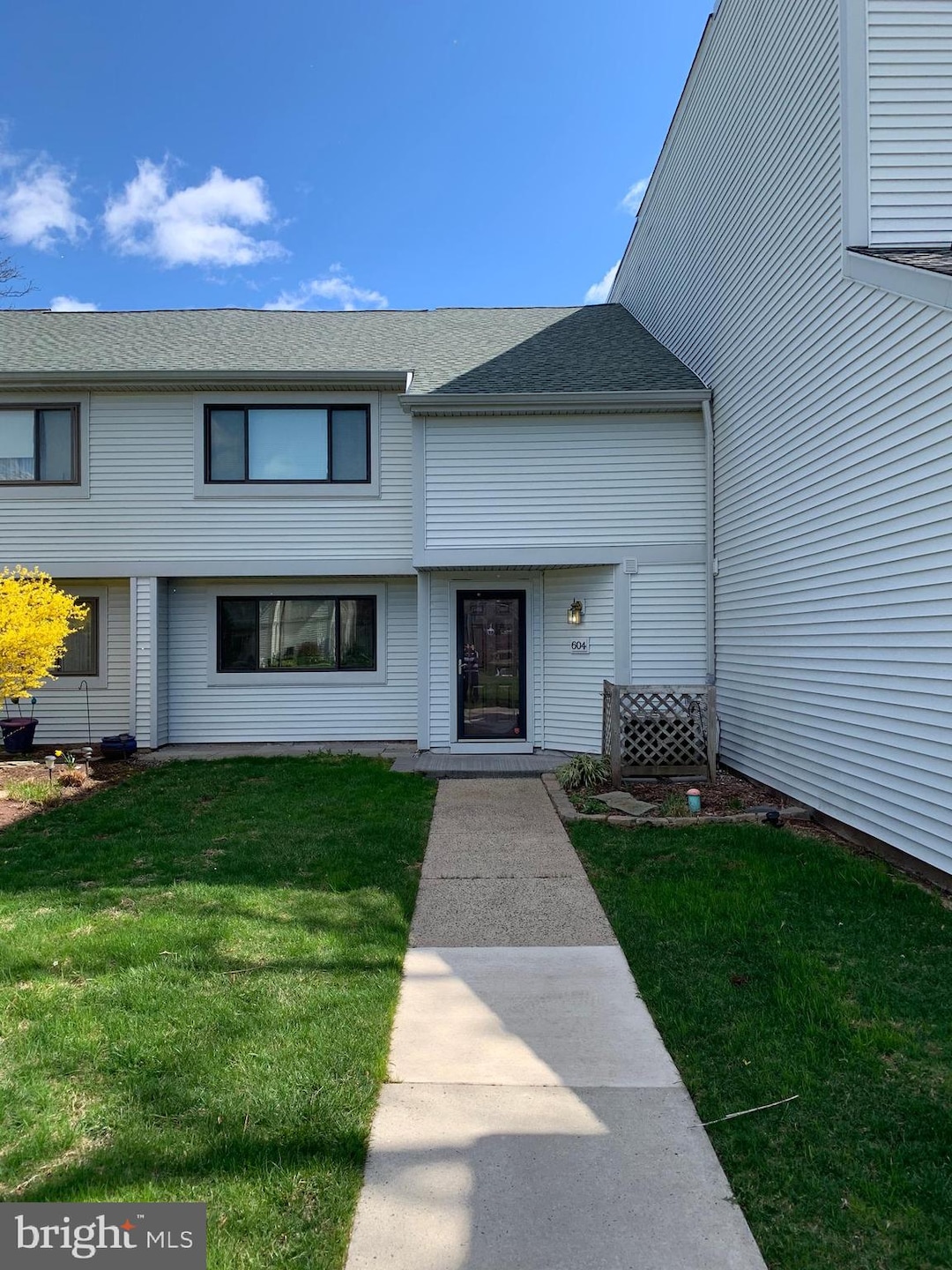 604 Independence Dr, Harleysville, PA 19438 - photo 1