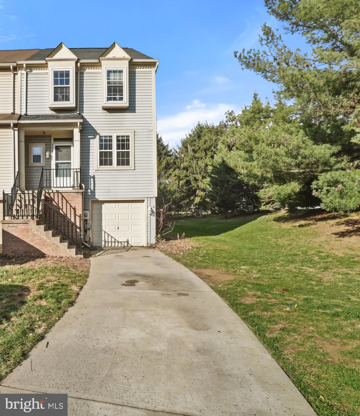 7065 Bradshaw Ct W, Frederick, MD 21703 - photo 1