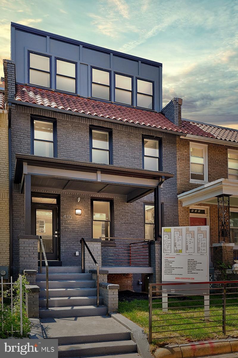430 Kenyon St NW unit 2, Washington, DC 20010 - photo 1