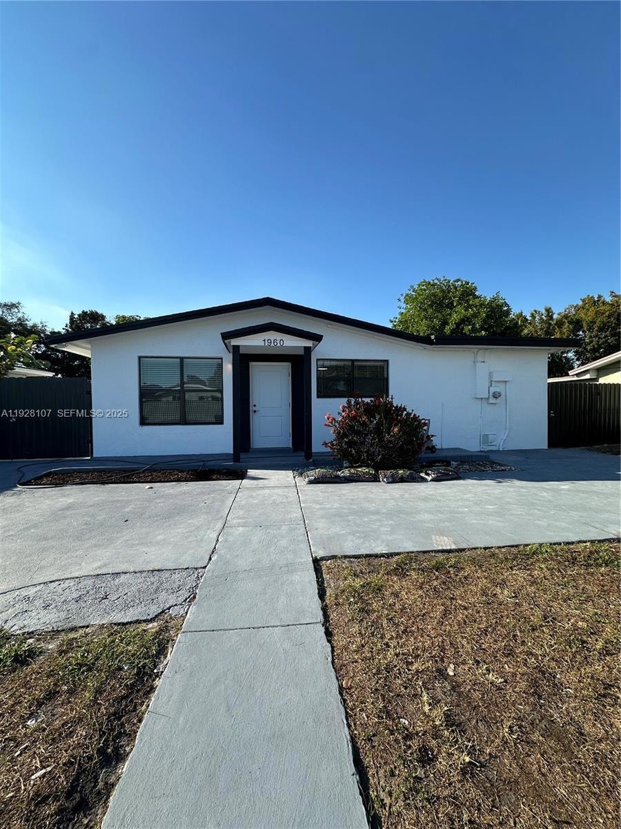 1960 SW 68th Way, Miramar, FL 33023 - photo 1