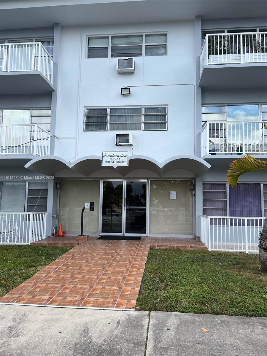 16801 NE 14th Ave unit 309, Miami, FL 33162 - photo 1