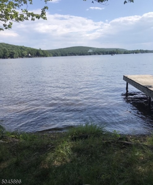 26 Point Breeze Dr, Hewitt, NJ 07421 - photo 1