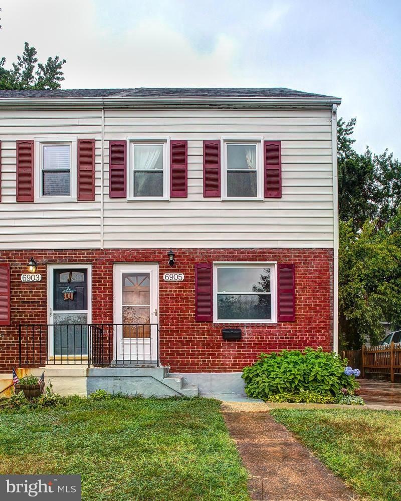 6905 Randolph Macon Dr, Alexandria, VA 22307 - photo 1