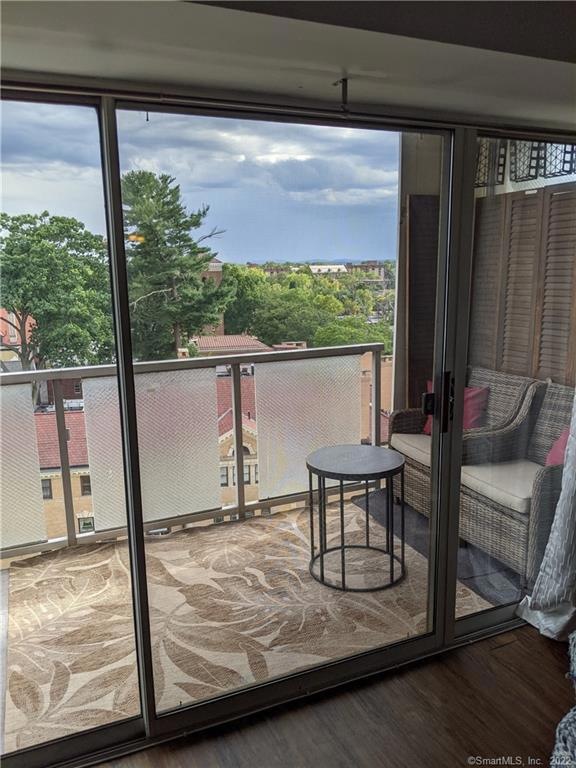 Regency Towers unit 8A, Hartford, CT 06105 - photo 1