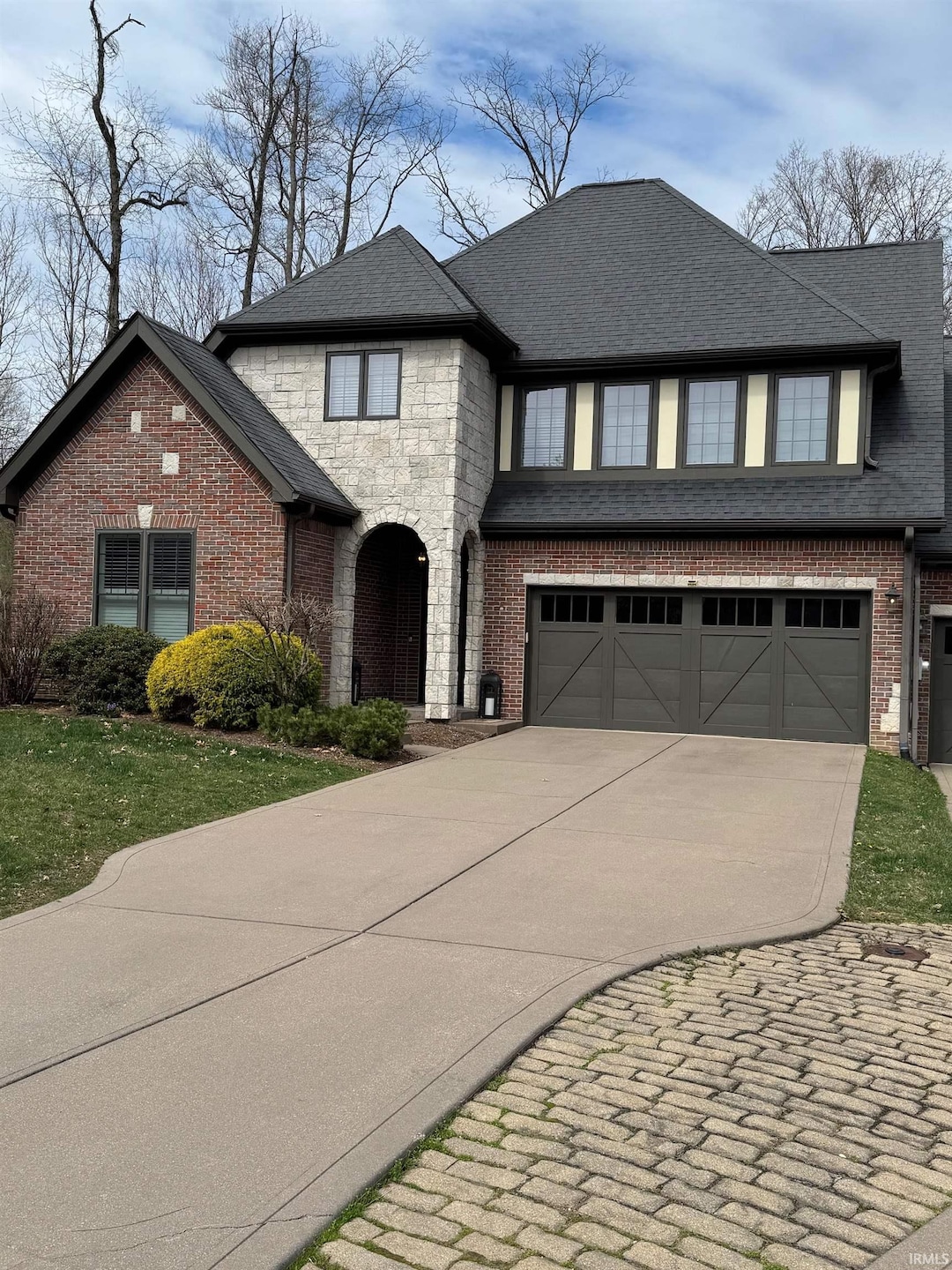 1706 S Springhouse Dr, Bloomington, IN 47401 - photo 1