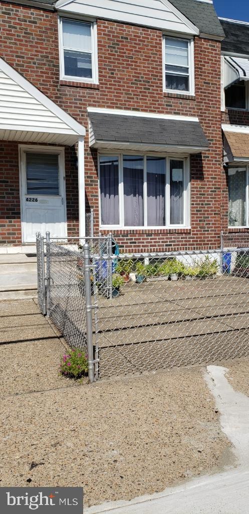 4226 O St, Philadelphia, PA 19124 - photo 1