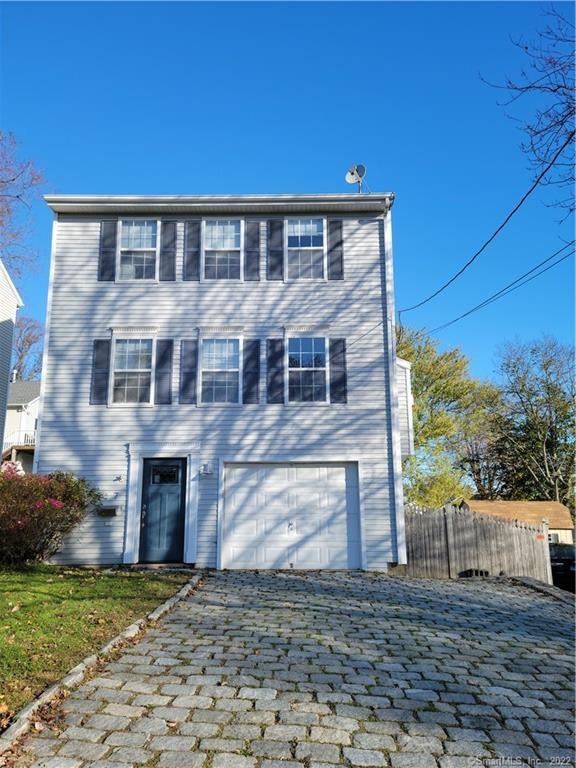 7 Davenport Ave, Milford, CT 06460 - photo 1