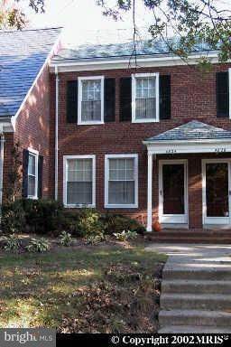 4824 30th St S unit 3008, Arlington, VA 22206 - photo 1