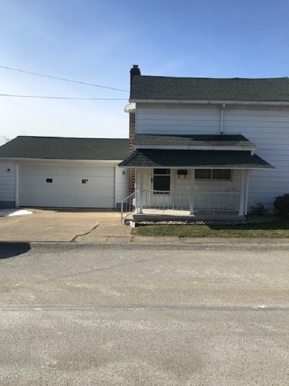 2133 Walnut Drive
