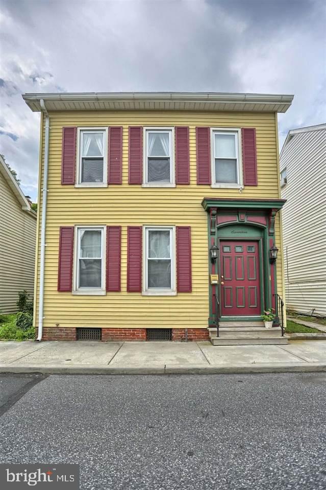 17 W Locust St, Mechanicsburg, PA 17055 - photo 1