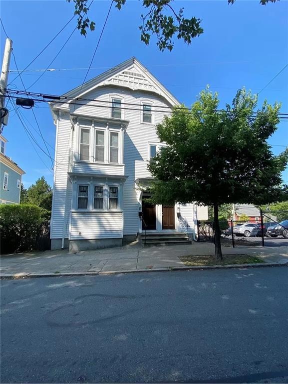 84 Camp St unit 2, Providence, RI 02906 - photo 1