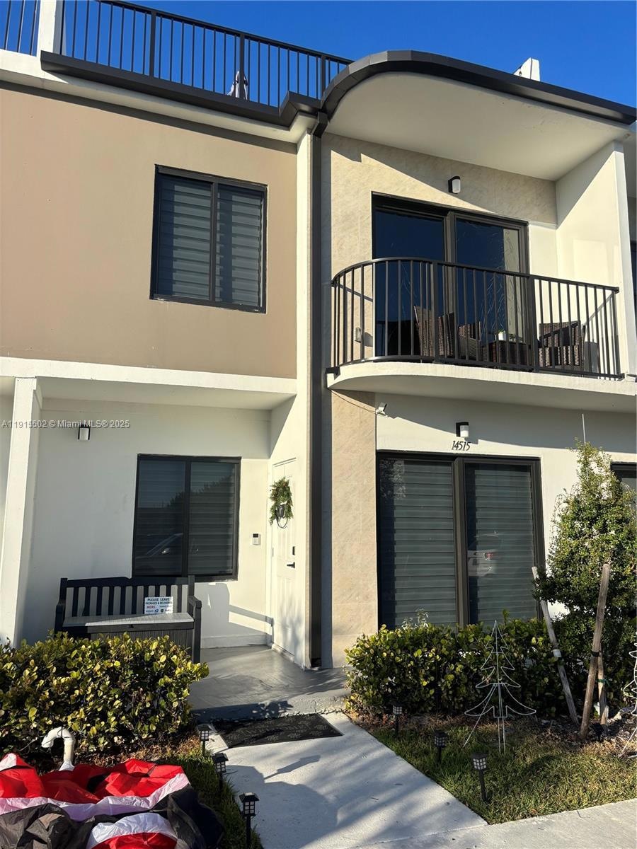 14515 SW 261st St unit 14515, Homestead, FL 33032 - photo 1