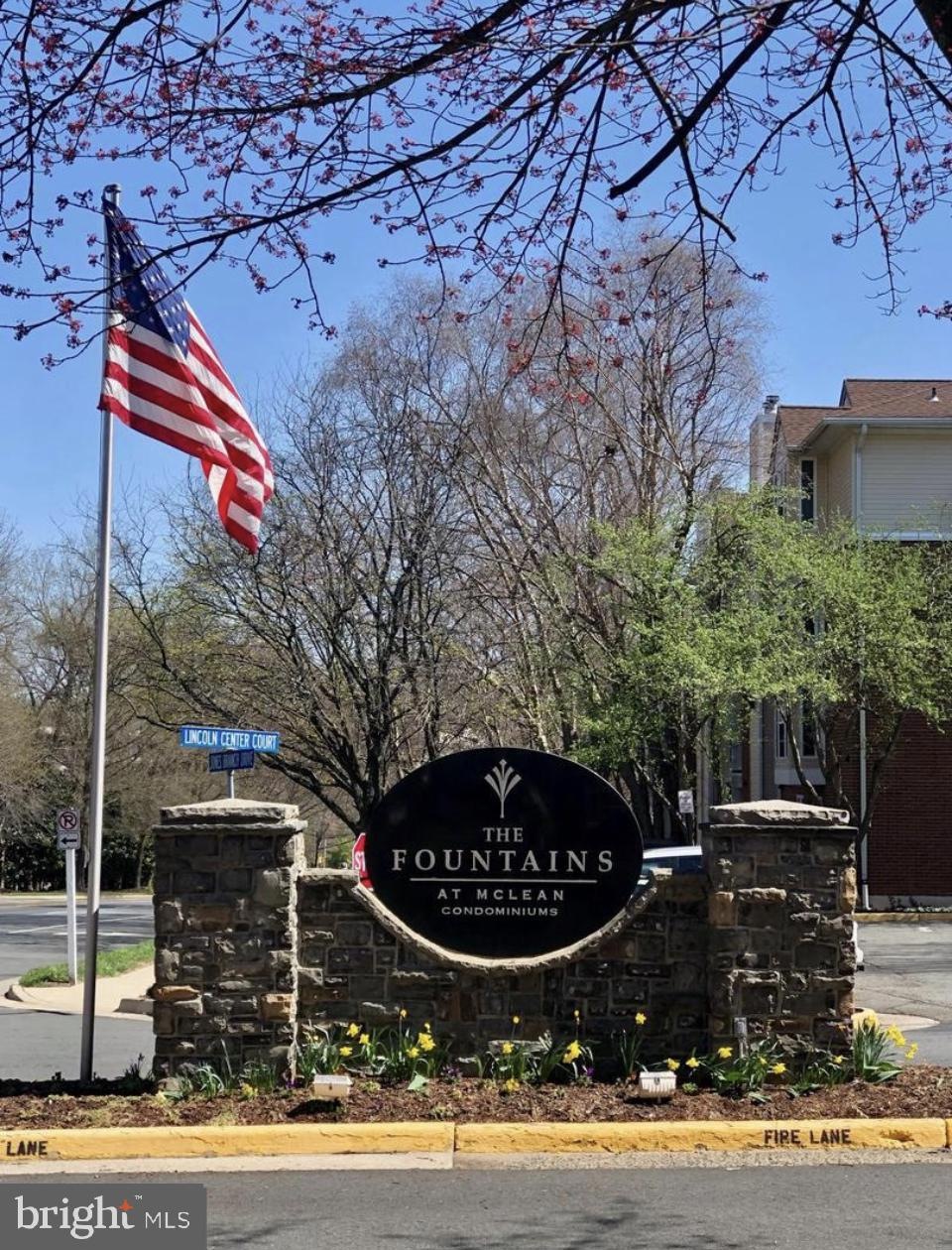 1541 Lincoln Way unit 101A, McLean, VA 22102 - photo 1