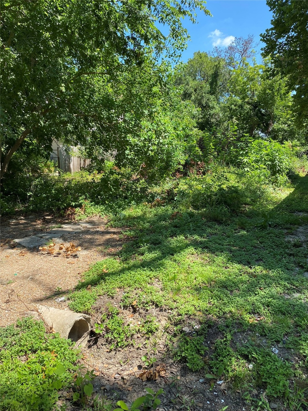 1521 Armada Dr, Houston, TX 77091 - photo 1