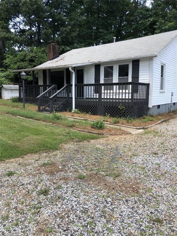 3813 Kivett Dr, Jamestown, NC 27282 - photo 1