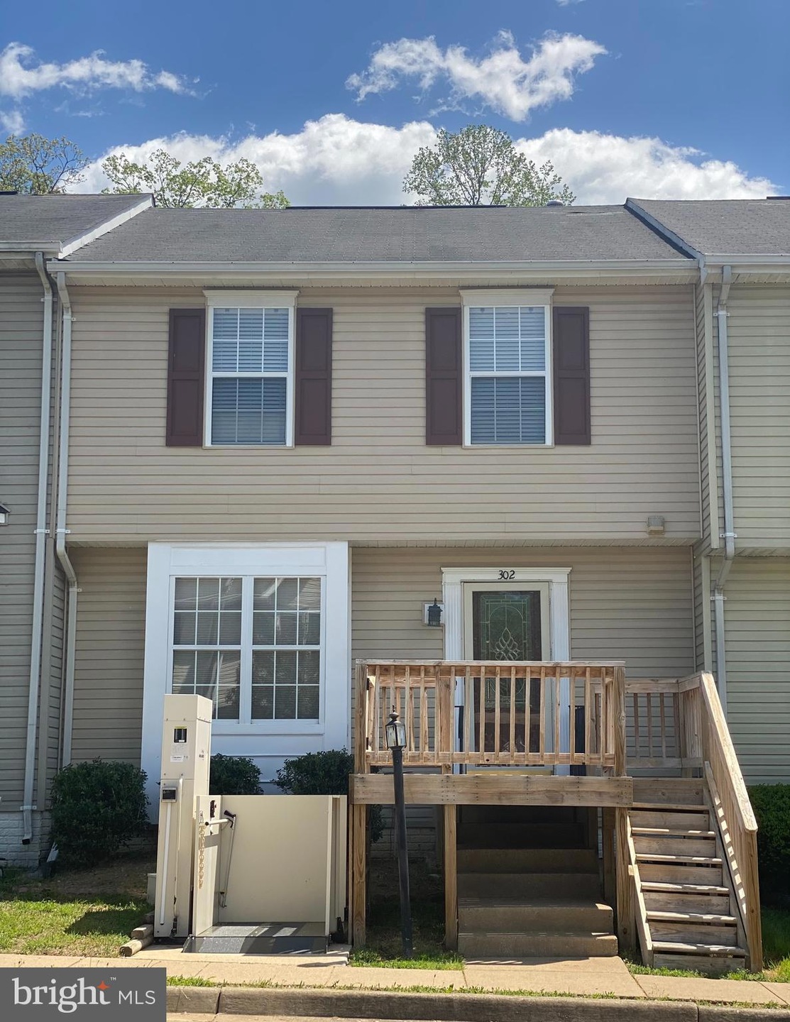 302 Potomac Hills Dr, Stafford, VA 22554 - photo 1