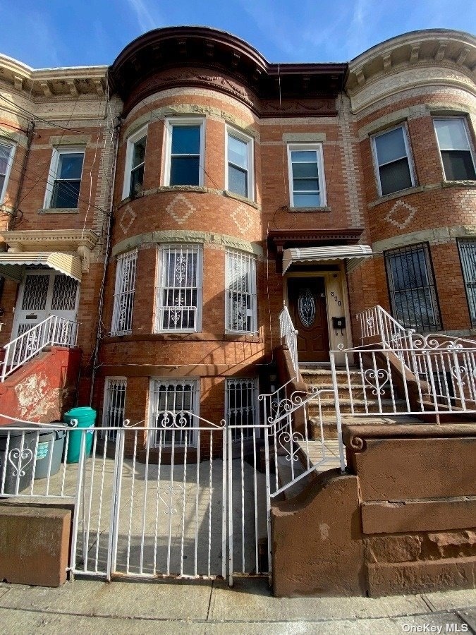 201 Hemlock St, Brooklyn, NY 11208 - photo 1