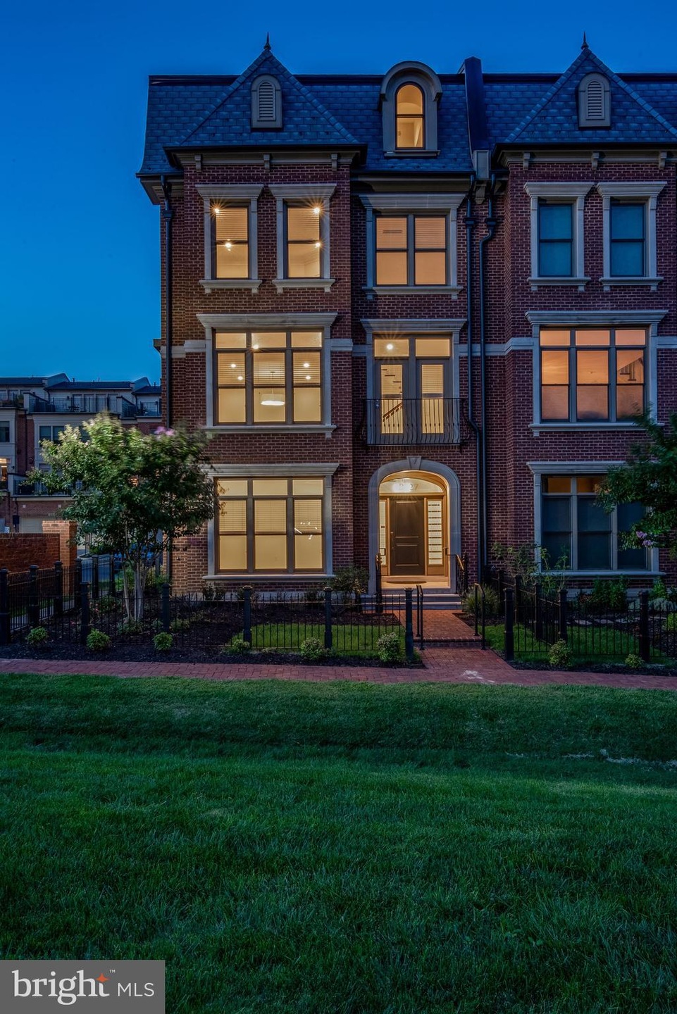 10827 Symphony Park Dr, Rockville, MD 20852 - photo 1