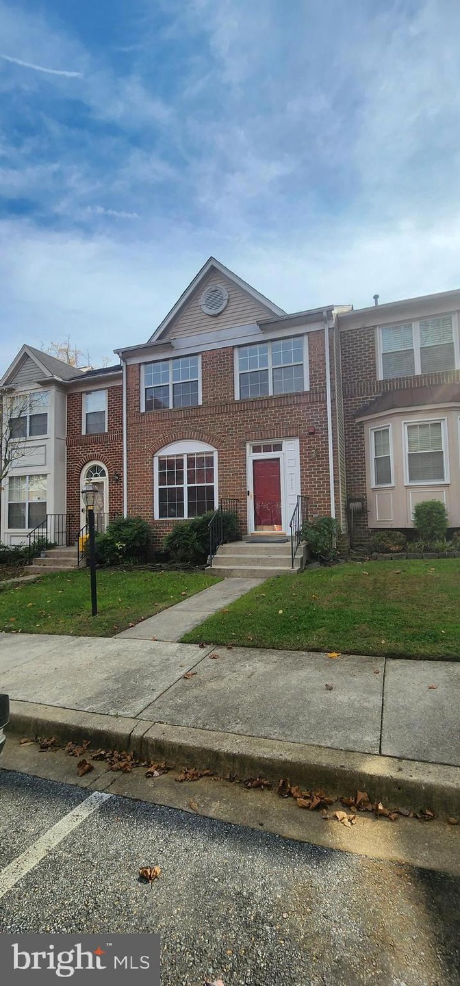 1905 Barrington Ct, Bowie, MD 20721 - photo 1